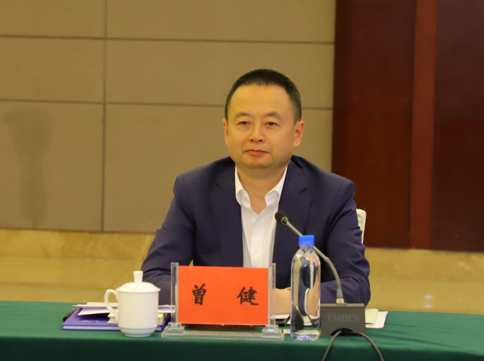 同新疆博州黨委副書記王貴駟、常務(wù)副州長曾健會談1.png