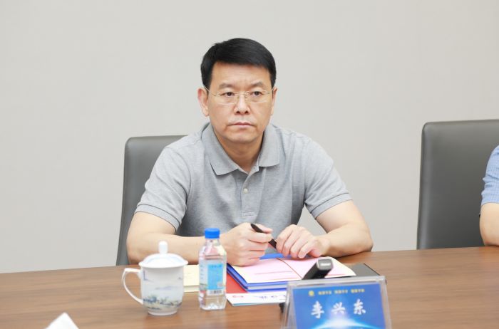 5月30日嚴(yán)昊主席與湖北省江蘇商會(huì)會(huì)長李興東一行會(huì)談2.jpg
